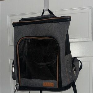 Leke Expandable Backpack Pet Carrier